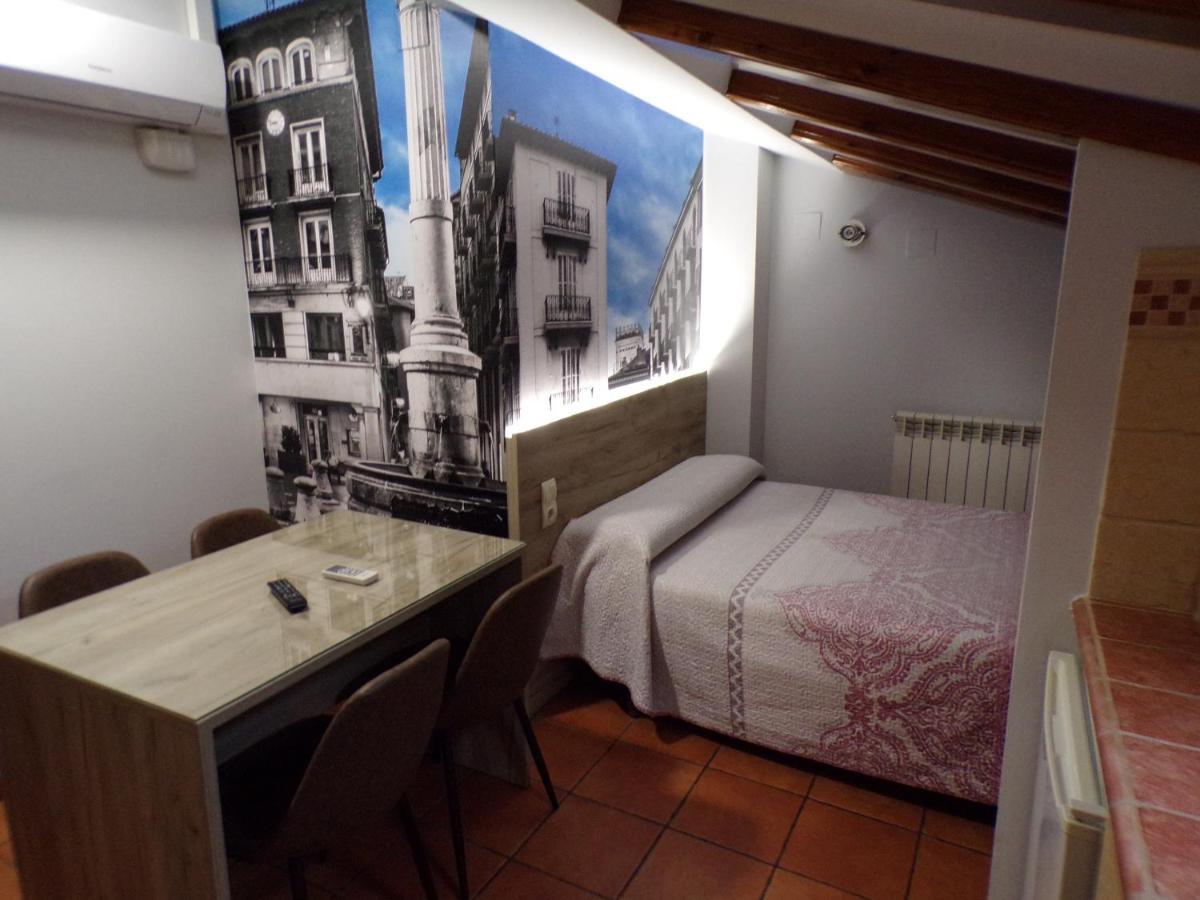 Hostal Serruchi Teruel Exterior foto